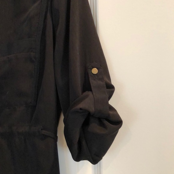 A Pea in the Pod Maternity Dress - Picture 2 of 4